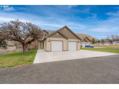 505 E Cowins St, Heppner, OR 97836