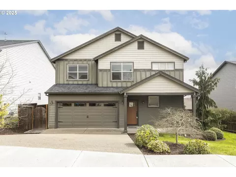 420 SW Mt Adams St, Mcminnville, OR 97128