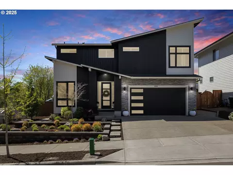 23913 SW Heron Lakes Dr, Sherwood, OR 97140