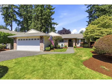 13906 NE Piper Rd, Vancouver, WA 98684