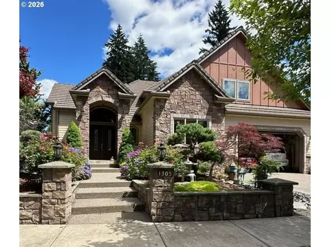 1305 NE 148th Pl, Vancouver, WA 98684