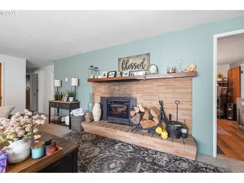 Living - 1990 W 18th Ave, Eugene, OR 97402 photo 2 of 2