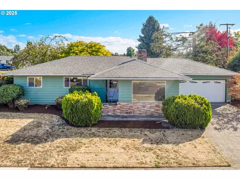 1016 24th Ave SE, Albany, OR 97322