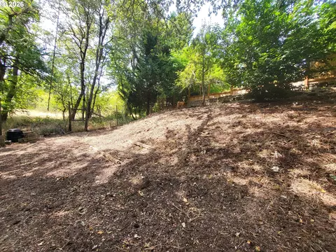 Exterior - 0 Dellwood Dr, Eugene, OR 97405 photo 6 of 12