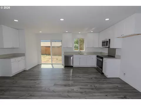 Other - 76 SE Darrell Ave, Winston, OR 97496 photo 5 of 9
