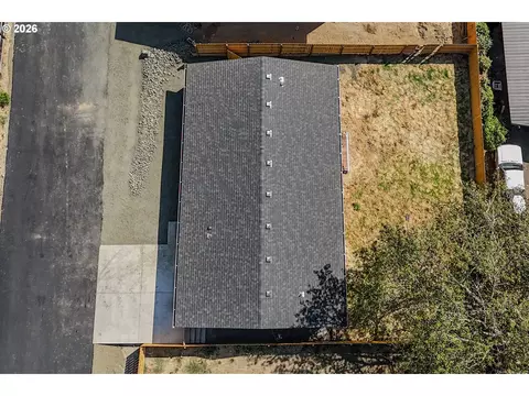 View/Area - 76 SE Darrell Ave, Winston, OR 97496 photo 3 of 8