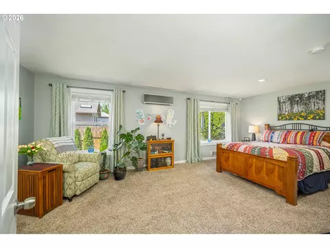 Bedroom - 355 River Loop 2, Eugene, OR 97404 photo 1 of 4
