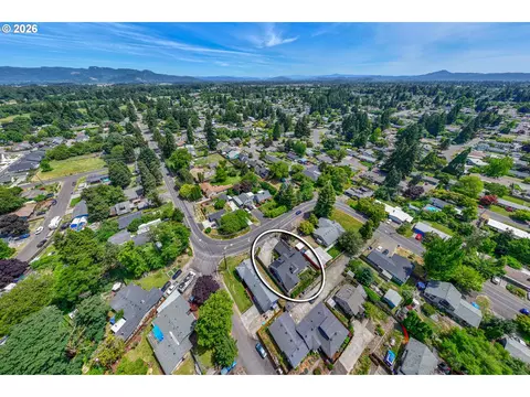 View/Area - 355 River Loop 2, Eugene, OR 97404 photo 2 of 2