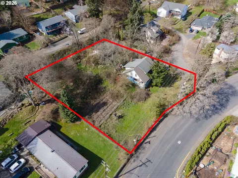 744 N Main Ave, White Salmon, WA 98672