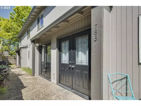 7831 SW 34th Ave, Portland, OR 97219