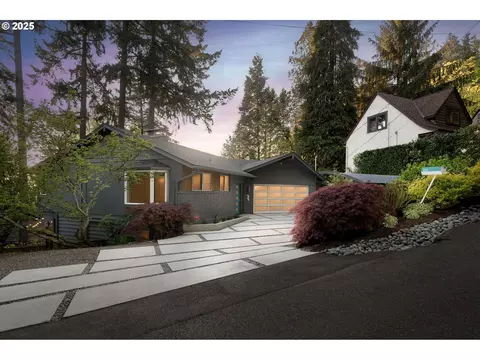 4215 SW Chesapeak Ave, Portland, OR 97239