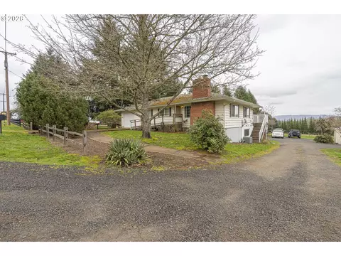 11650 NE Red Hills Rd, Dundee, OR 97115