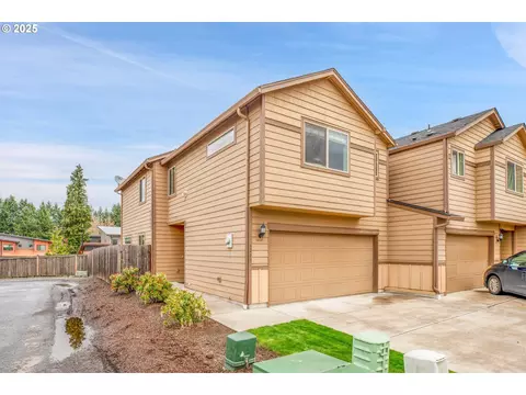 6203 NE 70th Ct, Vancouver, WA 98661