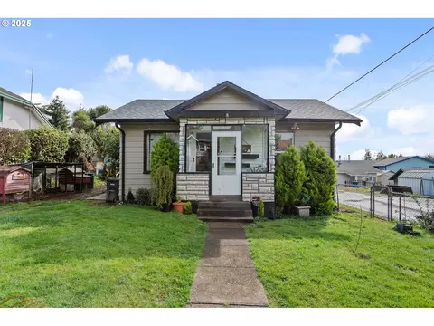 2839 Sheridan Ave, North Bend, OR 97459