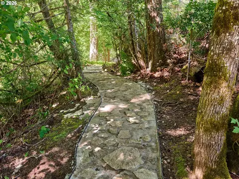 Other - 30953 S Wright Rd, Molalla, OR 97038 photo 6 of 10
