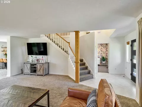 Entry Way - 30953 S Wright Rd, Molalla, OR 97038 photo 1 of 3