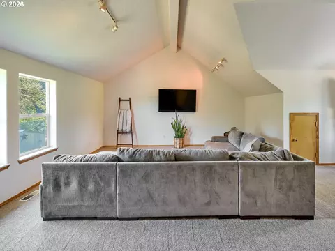 Other - 30953 S Wright Rd, Molalla, OR 97038 photo 3 of 10