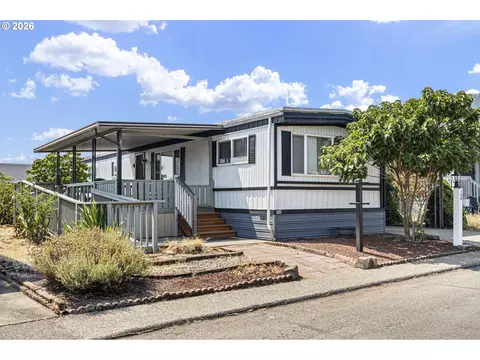106 Shadow Ranch Ln, Roseburg, OR 97470