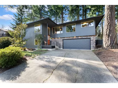 2025 Marylwood Ct, West Linn, OR 97068