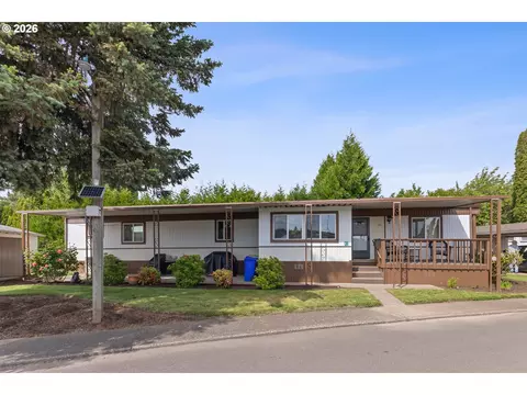 570 N 10th Ave #43, Cornelius, OR 97113