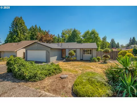 11225 SW Willow Wood Ct, Tigard, OR 97223