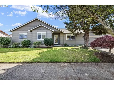 4132 N Clarey St, Eugene, OR 97402