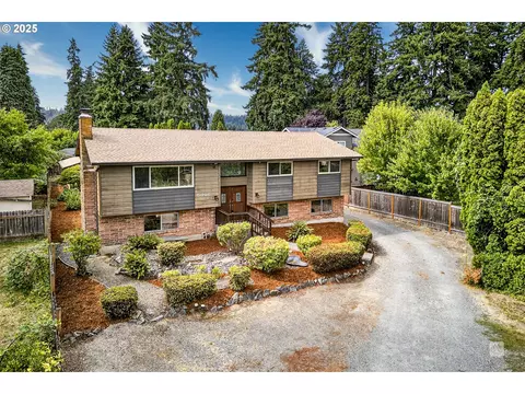 5025 SE Britton Ave, Milwaukie, OR 97267