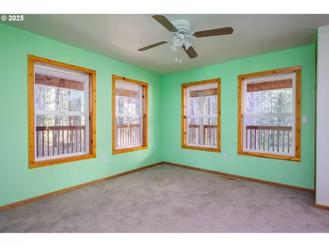 Bedroom - 29380 SE Old Ranch Dr, Estacada, OR 97023 photo 1 of 9