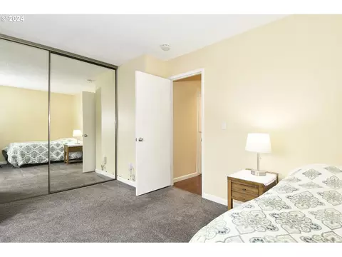 Bedroom - 200 SW Florence Ave #I-18, Gresham, OR 97080 photo 2 of 3