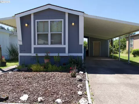 87860 Territorial Rd #102, Veneta, OR 97487