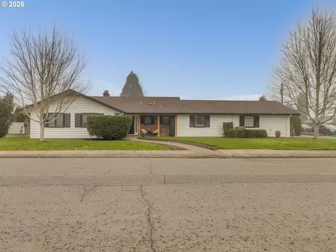 1800 NW Elm St, Mcminnville, OR 97128