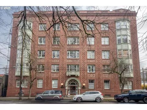 410 NW 18th Ave #403, Portland, OR 97209