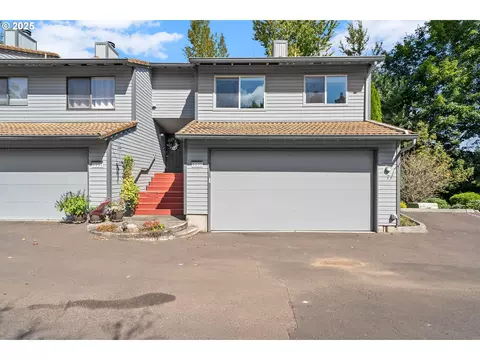 6233 Meridian Cir, West Linn, OR 97068