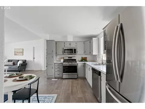 3028 SW Overlook St, Pendleton, OR 97801 photo 3