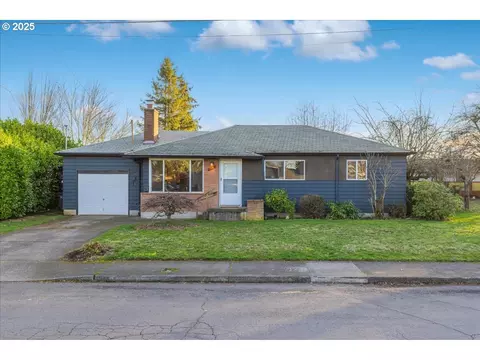 9230 SE Cooper St, Portland, OR 97266