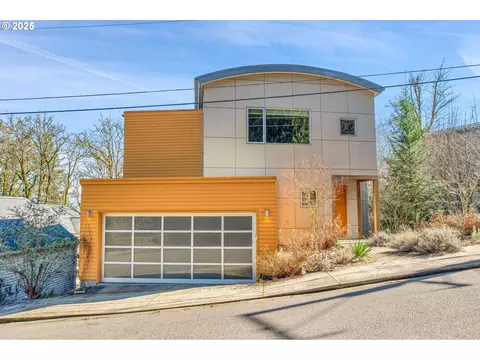 3607 NW Gordon St, Portland, OR 97210