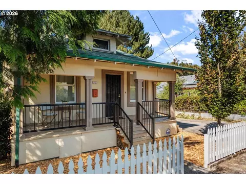4525 SE 35th Pl, Portland, OR 97202