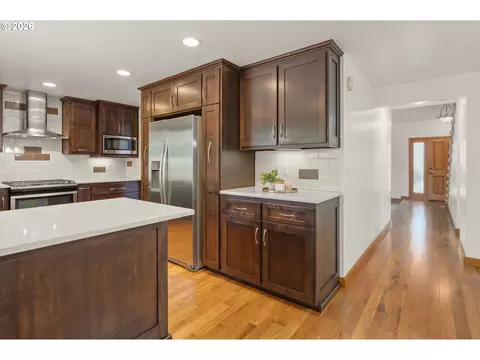 3631 Kevington Ave, Eugene, OR 97405 photo 14