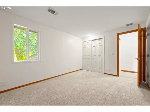 3631 Kevington Ave, Eugene, OR 97405 photo 34