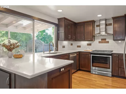 3631 Kevington Ave, Eugene, OR 97405 photo 15