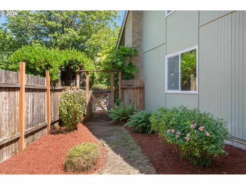 3631 Kevington Ave, Eugene, OR 97405 photo 45