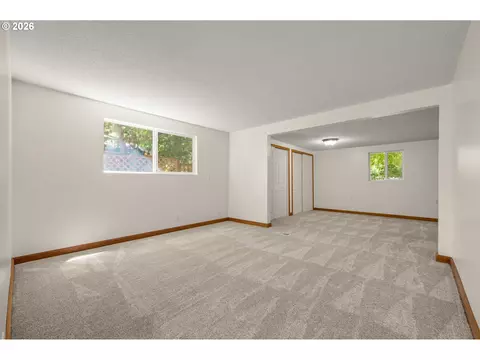 3631 Kevington Ave, Eugene, OR 97405 photo 19