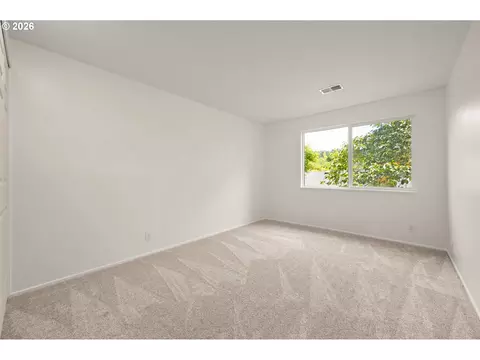 3631 Kevington Ave, Eugene, OR 97405 photo 31