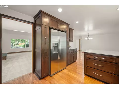 3631 Kevington Ave, Eugene, OR 97405 photo 18