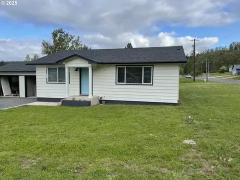 287 E 3rd St, Lowell, OR 97452 photo 23