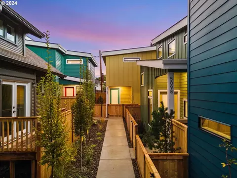 5102 NE 24th #E, Portland, OR 97211
