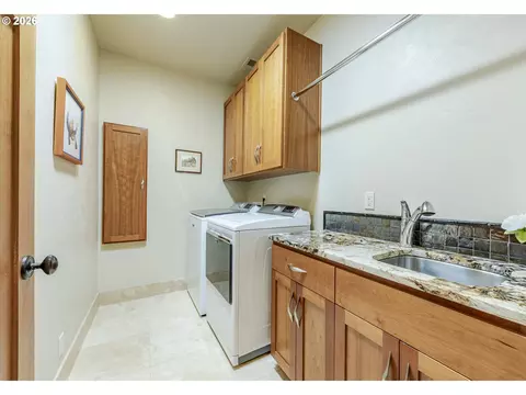 Other - 1470 Piper Ln, Eugene, OR 97401 photo 4 of 6