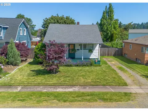 8605 NE Hassalo St, Portland, OR 97220