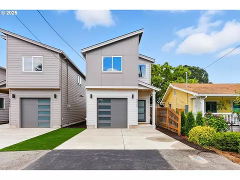 6840 SE Lamphier St, Milwaukie, OR 97222