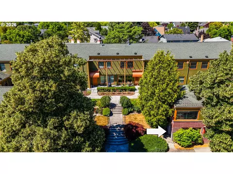 2025 SE Caruthers St #24, Portland, OR 97214